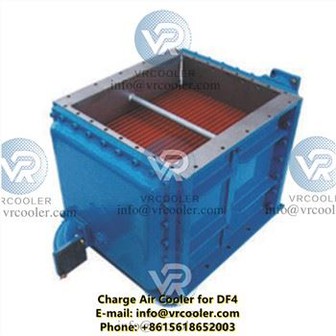 Mengisi Air Cooler Untuk Lokomotif